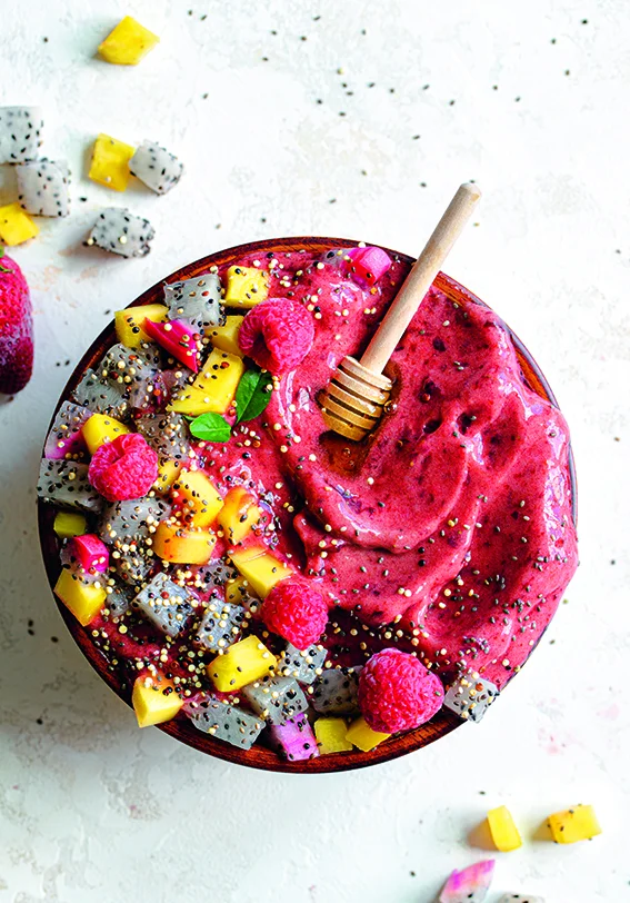ÇİLEKLİ ŞEFTALİLİ SMOOTİE