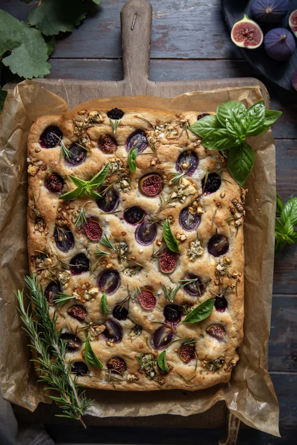 İNCİRLİ ÜZÜMLÜ FOCCACIA