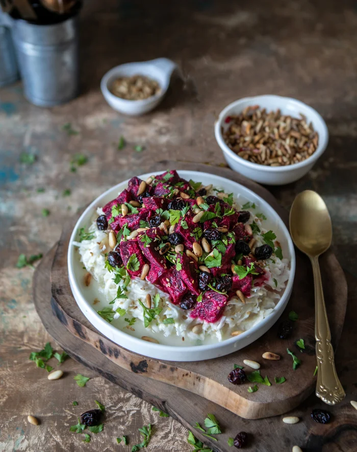 KEREVİZ YATAĞINDA PANCAR