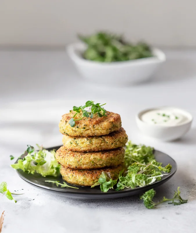GLÜTENSİZ SEBZELİ KİNOA KÖFTESİ