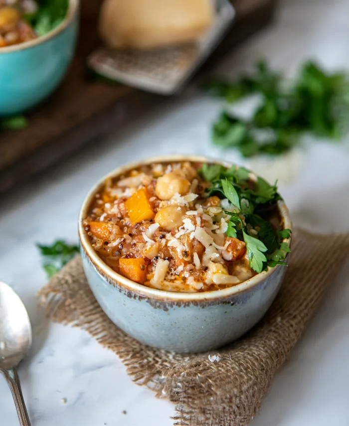 KİNOALI KIŞ ÇORBASI