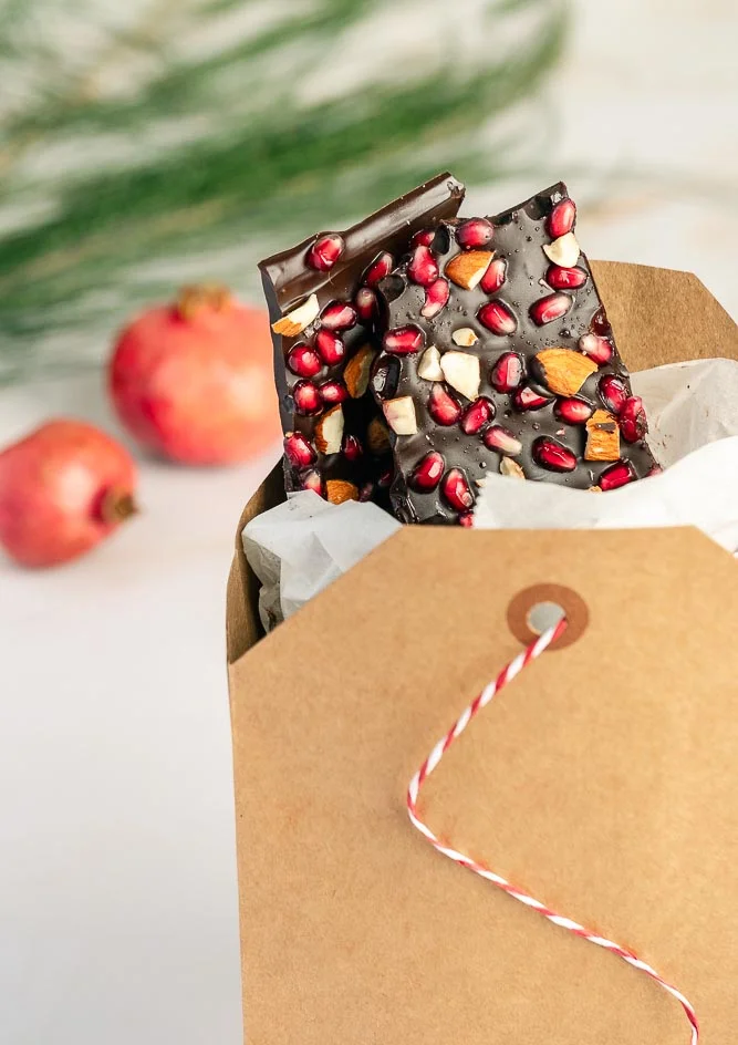 EV YAPIMI MEYVELİ PRATİK ÇİKOLATA